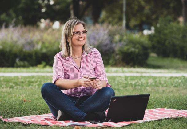 Fülöp Olga LIVE - átalányadózás, HIPA, SZJA bevallás 2023-ban